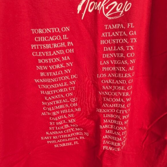 Roger Waters Pink Floyd Trust Us Rare Merch Memorabilia 2010 Tour Tee XL - Picture 4 of 10